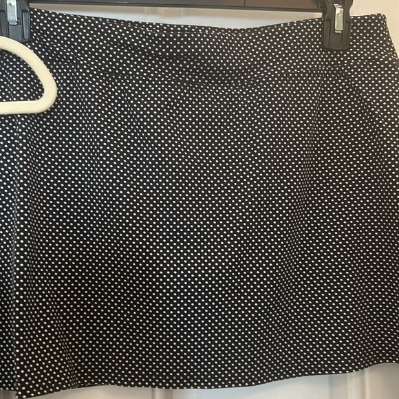 Lands’ End 2 Piece Swimsuit - Picture 3 of 10